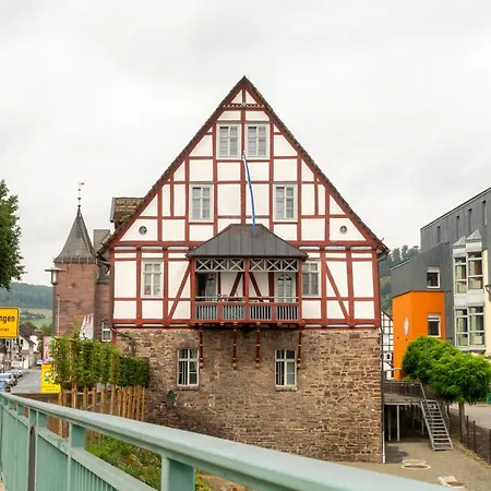 Im Rentmeisterhaus An Der Burg * Beverungen