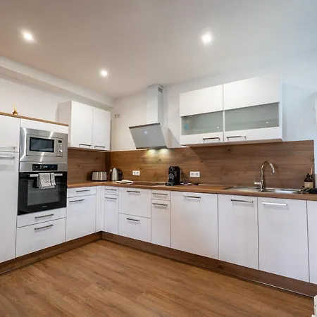 شقة Im Rentmeisterhaus An Der Burg بيفرونغن