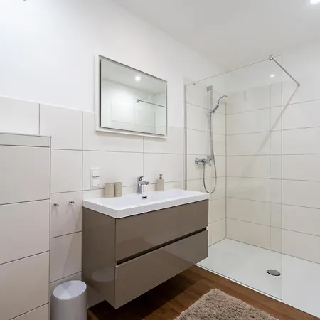 Im Rentmeisterhaus An Der Burg شقة بيفرونغن